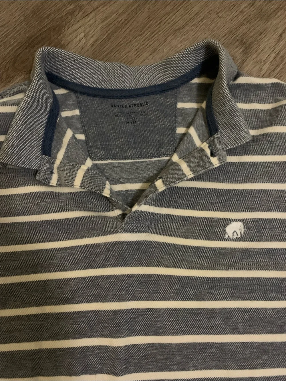 Men's Gray & White Striped Polo Shirt size Medium